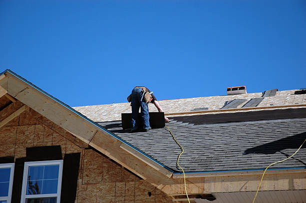 Best Best Roofing Contractors  in Raymond, WI